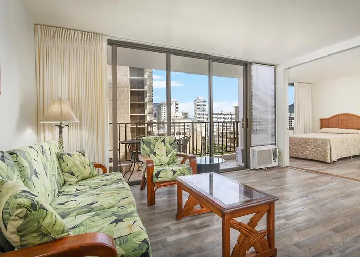 Aston At The Waikiki Banyan Hotel Honolulu