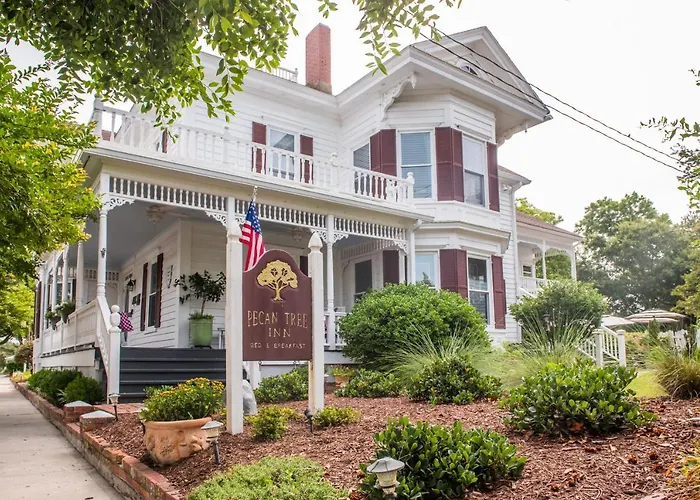 Pecan Tree Inn Beaufort