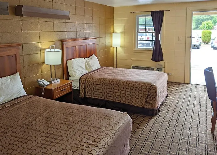 M Star Hotel Cleveland