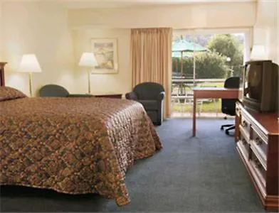 Howard Johnson Inn - Asheville Biltmore