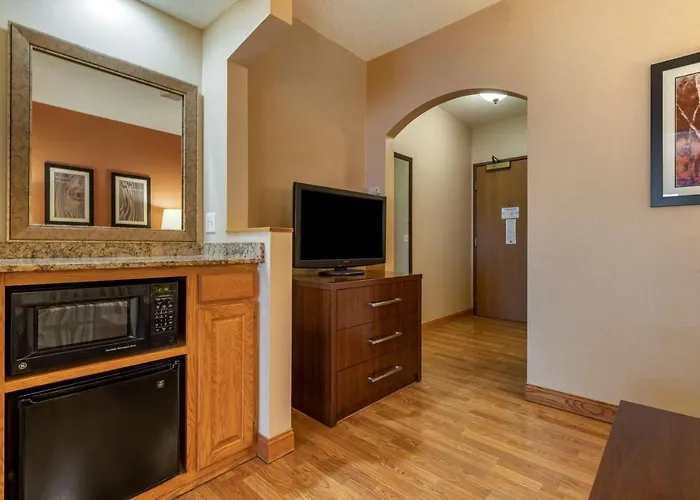 Best Western Plus Chelsea Hotel Monticello