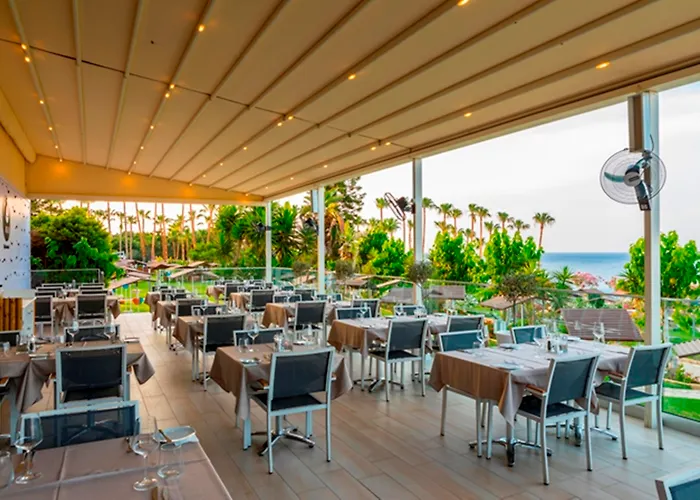 Cavo Maris Beach Hotel Protaras