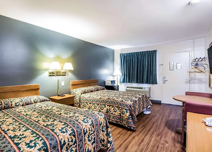 Brentwood Inn Richmond South Bellwood