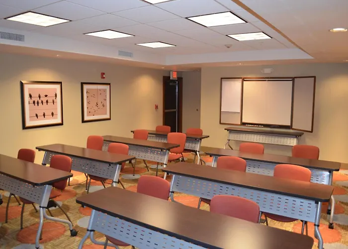 Staybridge Suites Bowling Green By Ihg