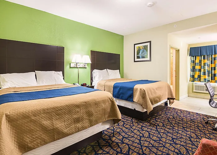 Rodeway Inn & Suites Ithaca