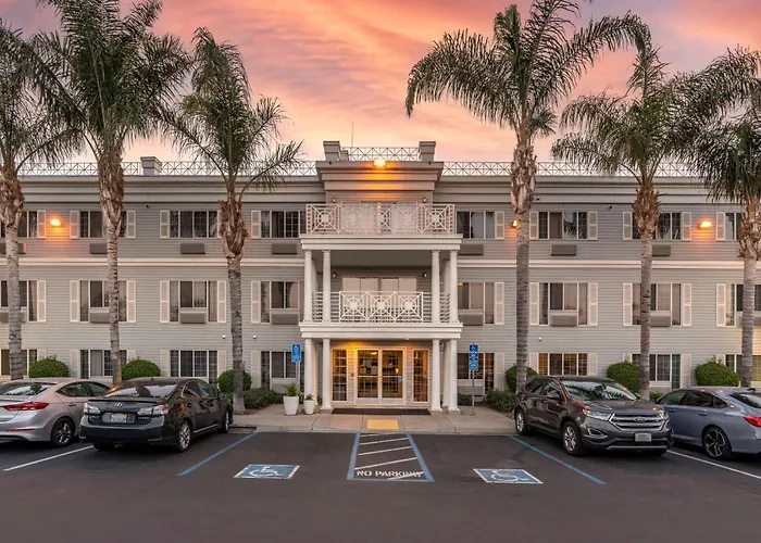 Best Western Luxury Inn Tracy