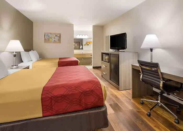 Econo Lodge Hendersonville