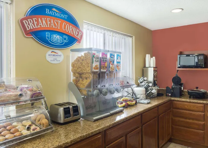 Baymont Inn & Suites By Wyndham Huber Heights Dayton Northeast