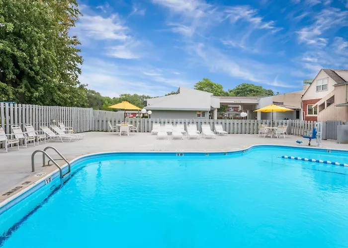 Super 8 By Wyndham Stevensville St Joseph