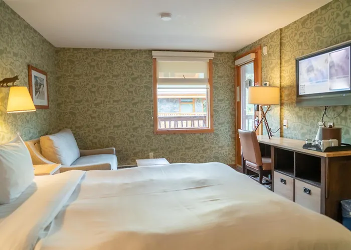 Fox Hotel And Suites Banff