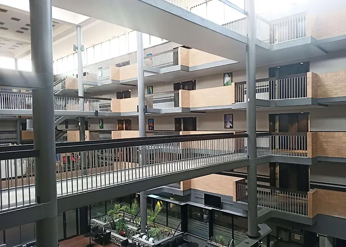 Best Western Plus Village Park Inn Calgary