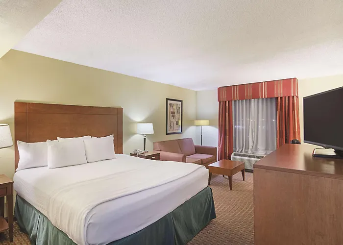 La Quinta Inn & Suites By Wyndham Dothan