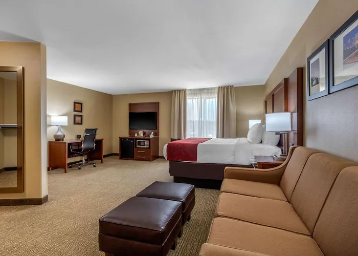 Comfort Suites Pelham Hoover I-65
