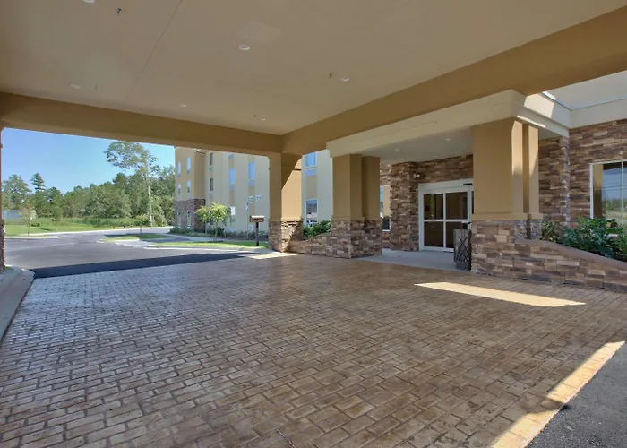 Comfort Inn & Suites Dothan East