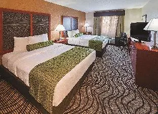 La Quinta By Wyndham Midwest City - Tinker Afb