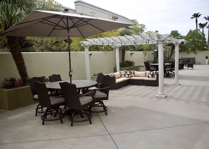 Holiday Inn Express Hotel & Suites Vacaville By Ihg