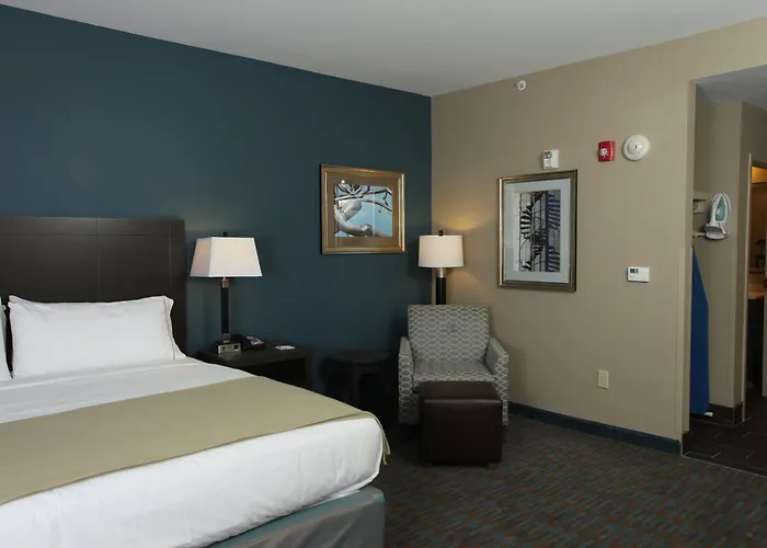 Holiday Inn Express Hotel & Suites Goldsboro - Base Area By Ihg