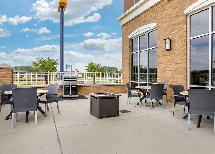 Comfort Suites Florence I-95