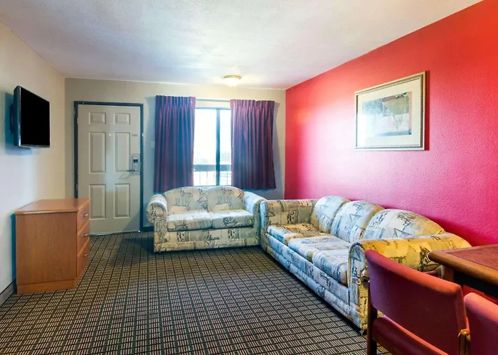 Econo Lodge Wichita Falls Downtown