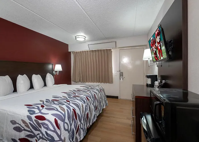 Red Roof Inn Champaign - University