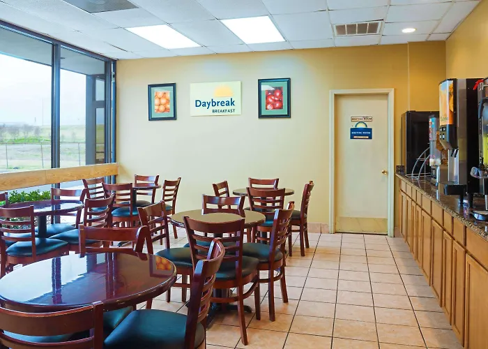 Days Inn Lafayette/University