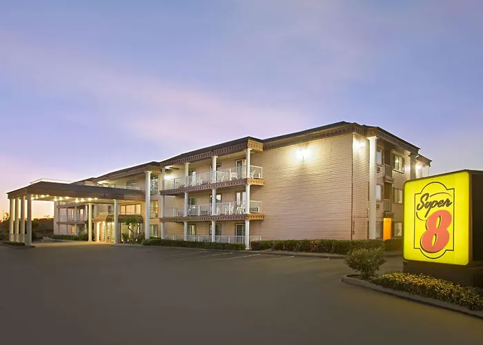 Super 8 By Wyndham Oroville