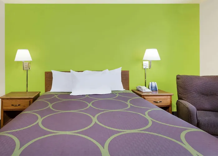 Super 8 Tappahannock