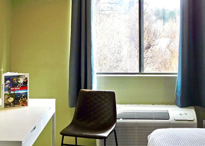 Travelodge By Wyndham Big Bear Lake Ca