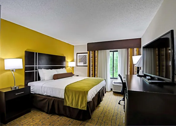 Best Western Plus Hanes Mall Winston-Salem