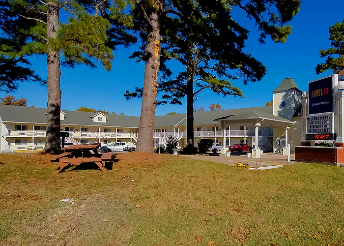 Hotel O Eureka Springs - Christ Of Ozark Area