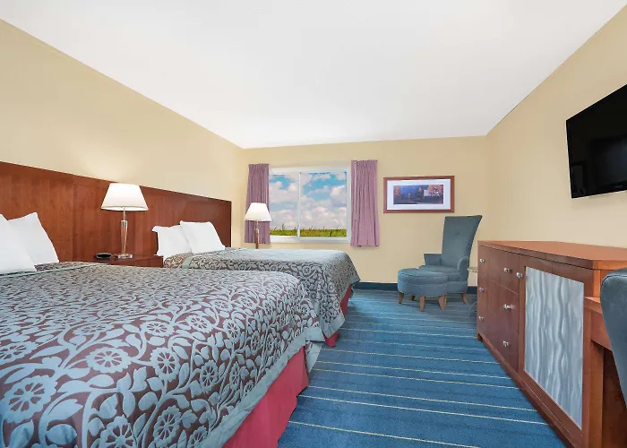 Days Inn By Wyndham Alexandria Mn