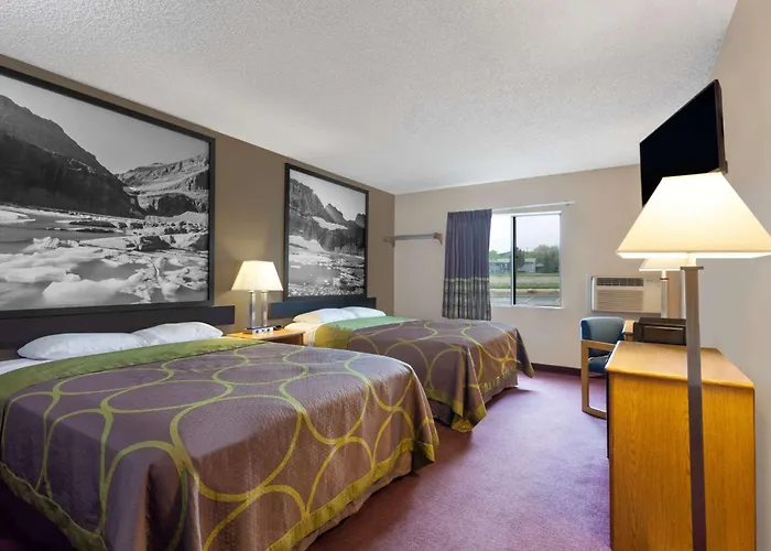 Super 8 By Wyndham Helena Motel