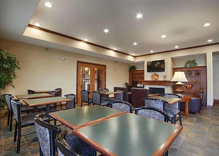 Heritage Hotel And Suites Dickinson