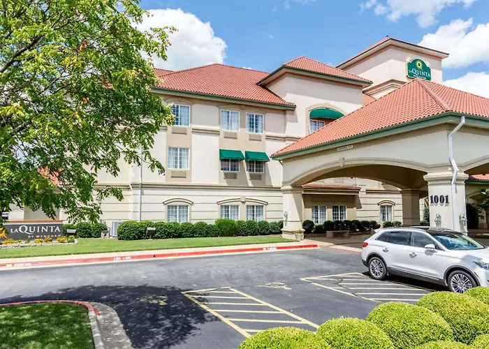 La Quinta By Wyndham Bentonville