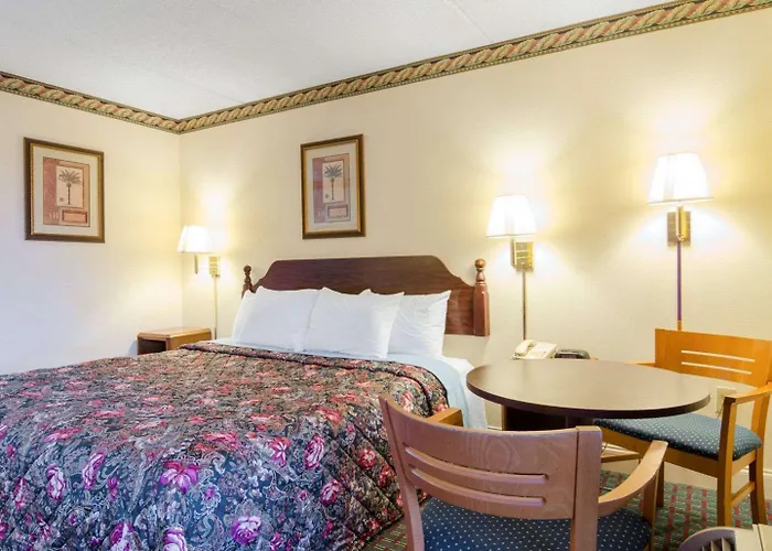 Rodeway Inn Norcross