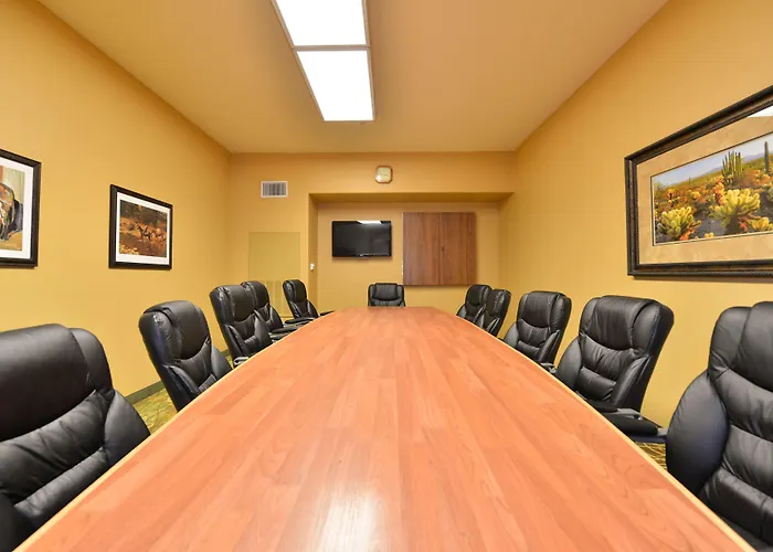 Best Western Plus Swiss Chalet Hotel & Suites Pecos