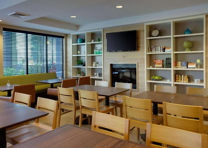 Country Inn & Suites By Radisson, Frederick, Md