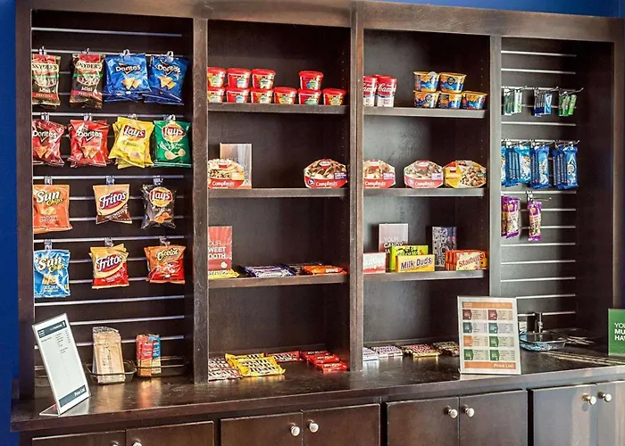 Comfort Suites Near Tanger Outlet Mall Gonzales