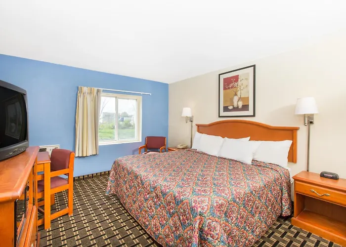 Days Inn By Wyndham Effingham