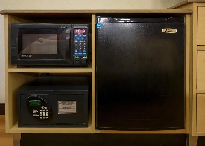 Red Roof Inn Toledo University