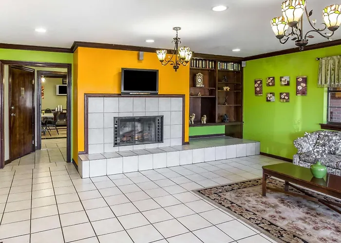 Rodeway Inn & Suites Smyrna - Nashville Area