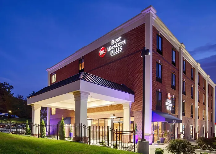 Best Western Plus College Park Hotel