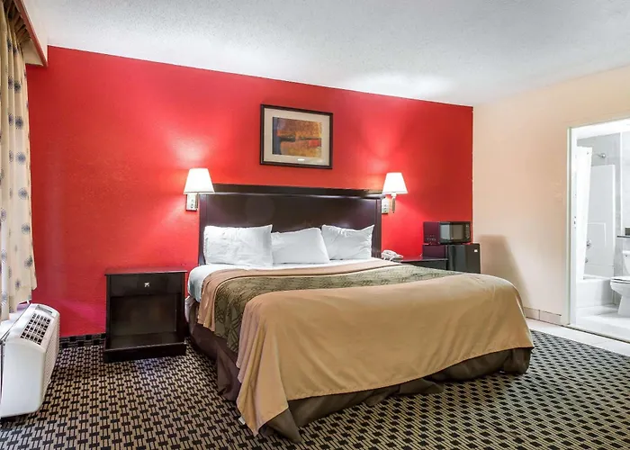 Econo Lodge West Haven