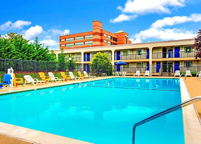 Days Inn By Wyndham Towson