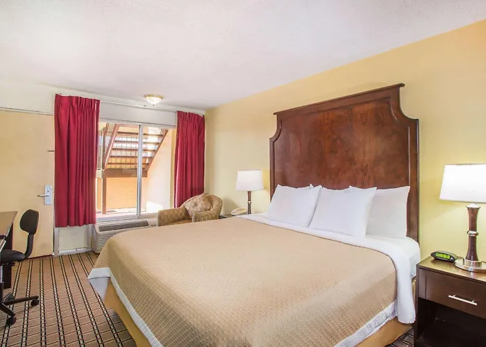 Days Inn By Wyndham Blytheville