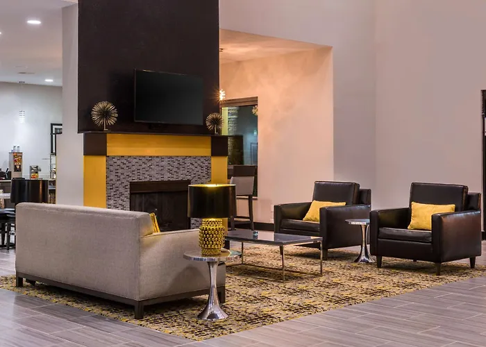 Best Western Plus Regency Park Walker