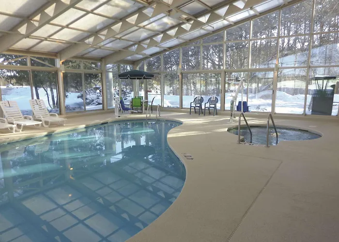 La Quinta By Wyndham Stevens Point Hotel