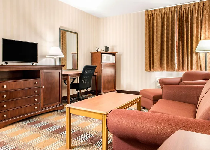 Quality Inn & Suites Miamisburg - Dayton South