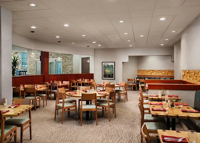 Ac Hotel By Marriott Portland Lake Oswego