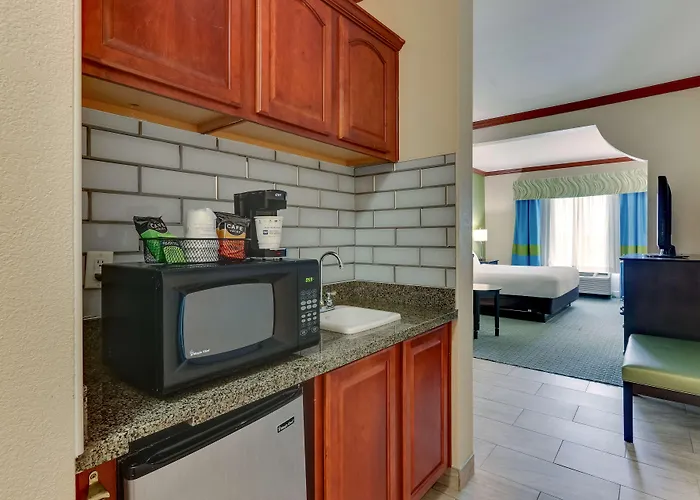 Comfort Inn & Suites Waco Woodway